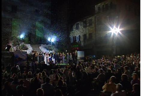 7. Foto finale da pubblico