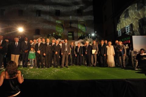 24. Foto gruppo