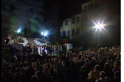 7. Foto finale da pubblico