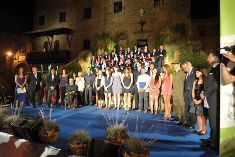 16.  Foto finale
