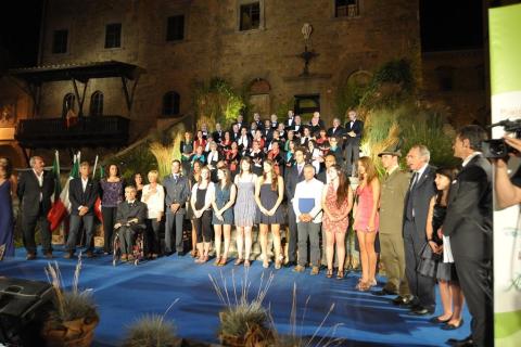 19.  Foto finale