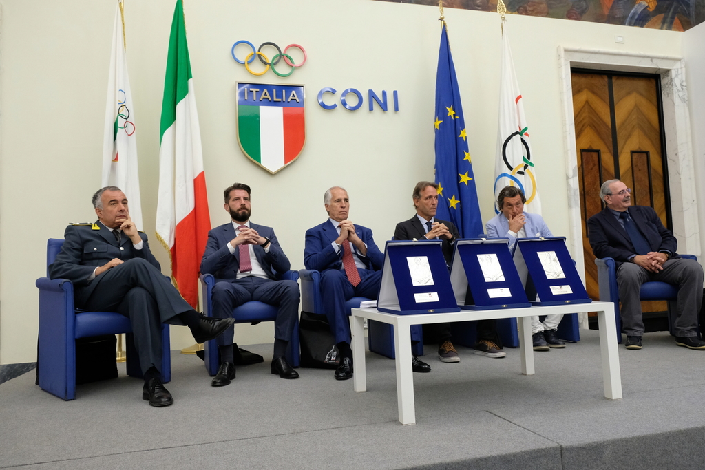 Conferenza stampa Salone dOnore 4 sito