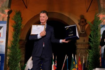 Louis VAN GAAL